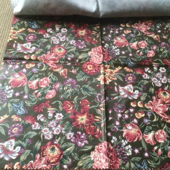 Decorative Fabric. Flowers & Butterflies. 5 pcs. - Picture 8 of 9